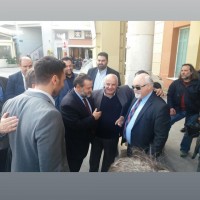 Ο Ι. Βαρδακαστάνης συνομιλεί με τον Β. Κεγκέρογλου