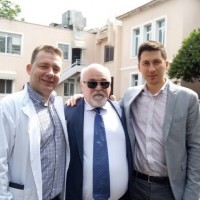 Ο Ι. Βαρδακαστάνης κατά την επίσκεψη στο Νοσοκομείο "Αγία Όλγα"